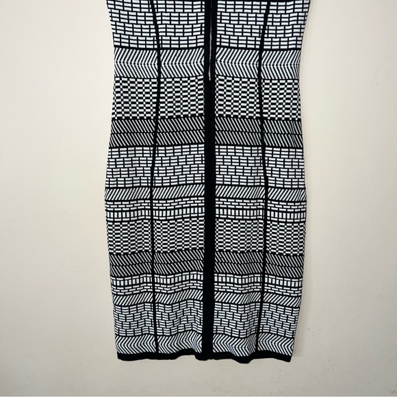 Cache Sheath Black White Full Front Zip Dress Women’s Small Bodycon 90s Y2K - Picture 3 of 7